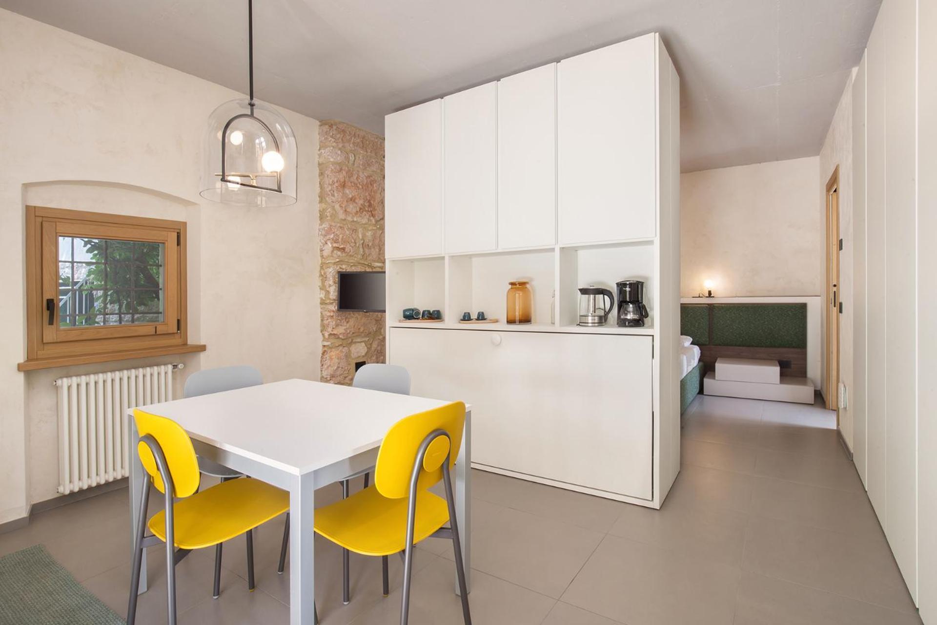 Residenza Vedovelli Aparthotel Torri Del Benaco Exteriör bild
