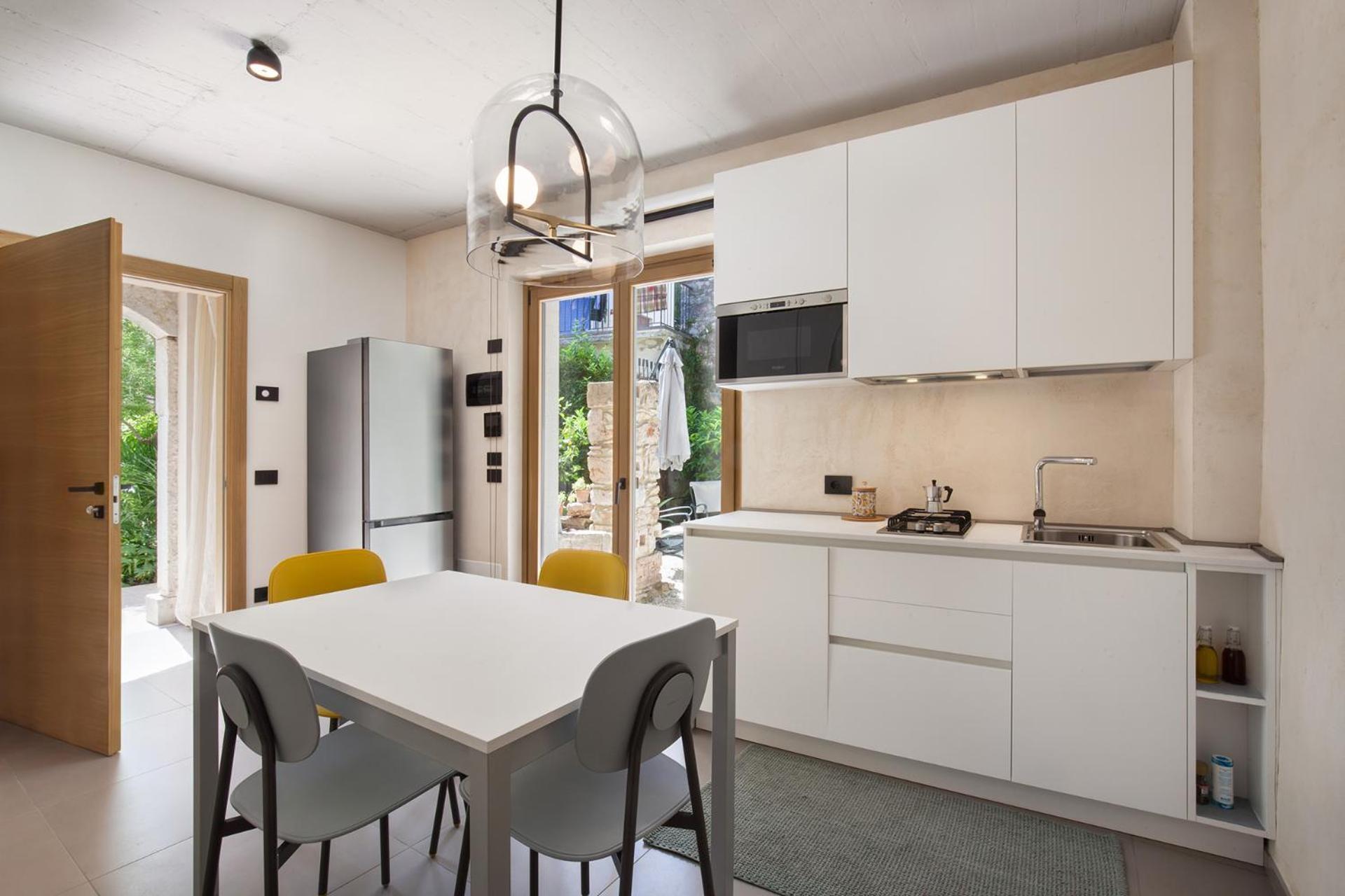 Residenza Vedovelli Aparthotel Torri Del Benaco Exteriör bild
